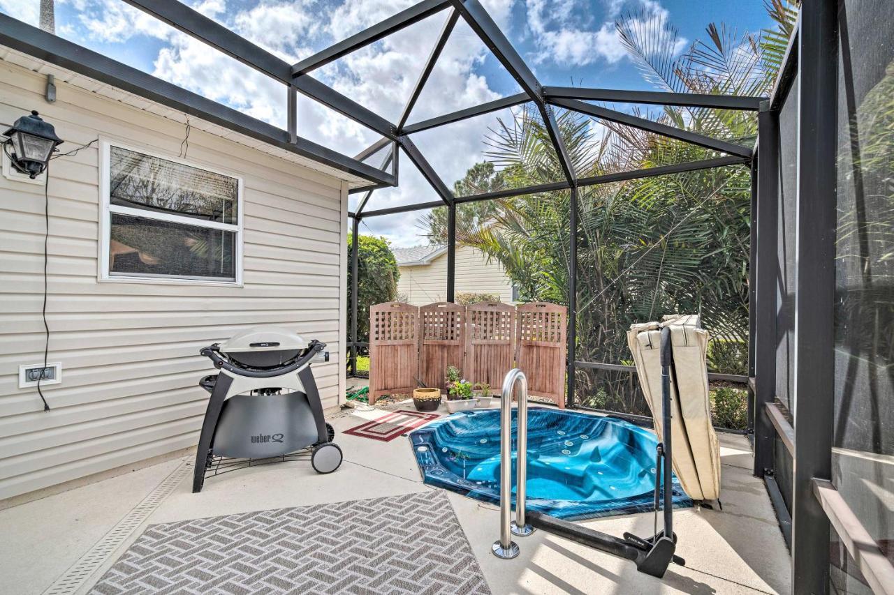 Home In The Villages With Lanai And Private Hot Tub! Exterior photo